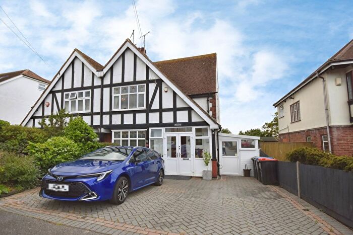 3 Bedroom Semi-Detached House For Sale In Foreland Avenue, Margate, Kent, CT9