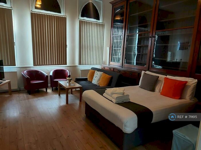 Studio To Rent In James Reckitt Library, Hull, HU9