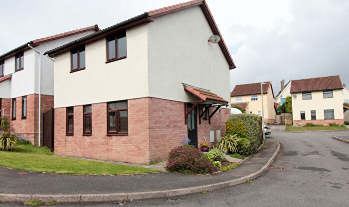 3 Bedroom Detached House For Sale In Angelton Green, Bridgend, CF31