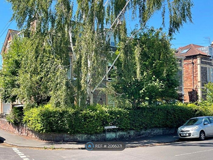 1 Bedroom Flat To Rent In Redland, Bristol, BS6