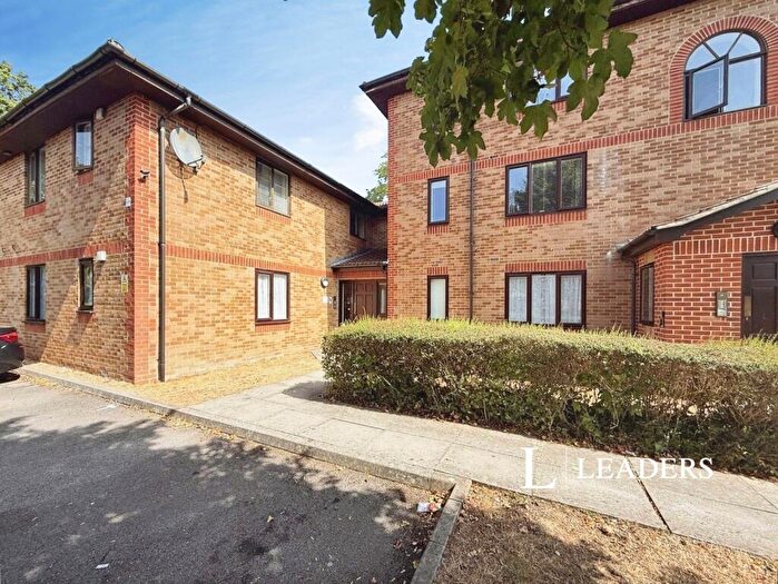 1 Bedroom Apartment For Sale In Kern Close, Southampton, Hampshire, SO16