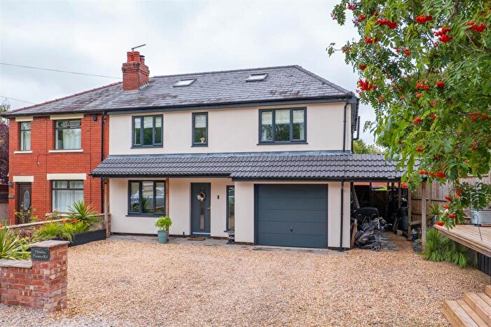4 Bedroom Semi-Detached House For Sale In Preston Road, Clayton-Le-Woods, Chorley, PR6