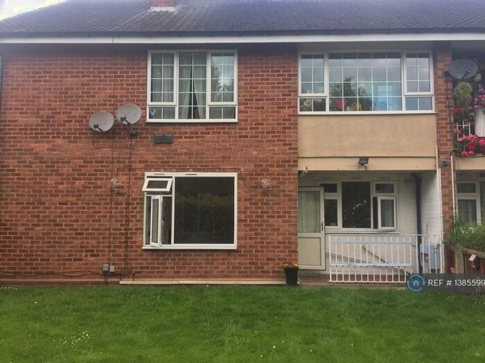 3 Bedroom Maisonette To Rent In Dreghorn Road, Birmingham, B36