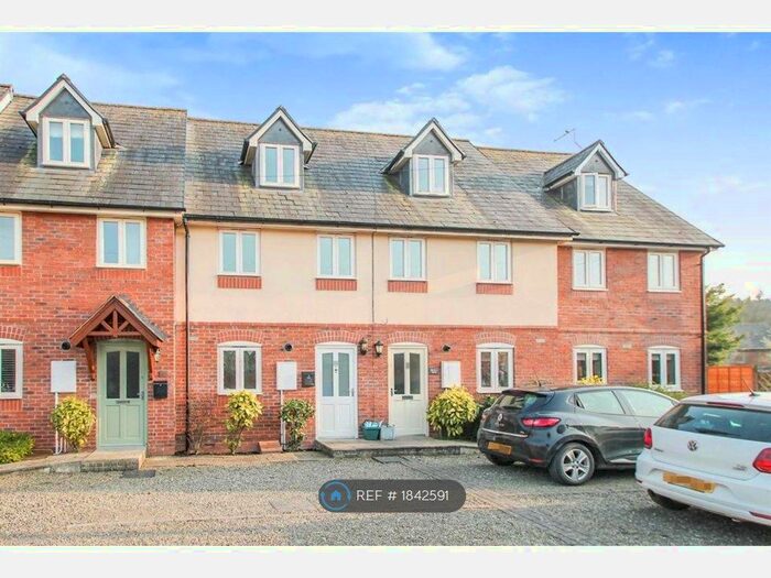 3 Bedroom Terraced House To Rent In St. Lawrence View, Ludlow, SY8