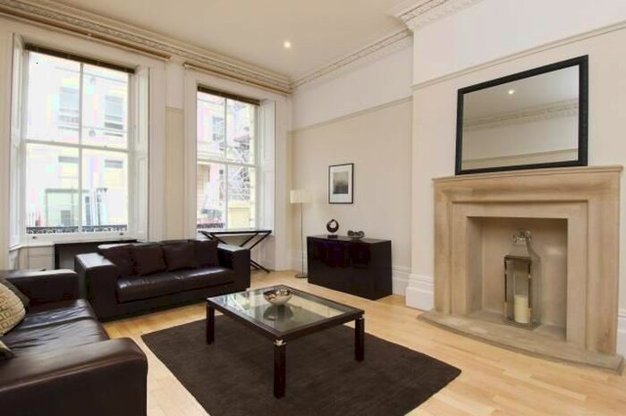 2 Bedroom Flat To Rent In Lancaster Gate, Hyde Park, W2