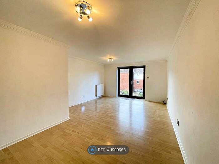 3 Bedroom Terraced House To Rent In Kingfisher Way, Bishop's Stortford, CM23