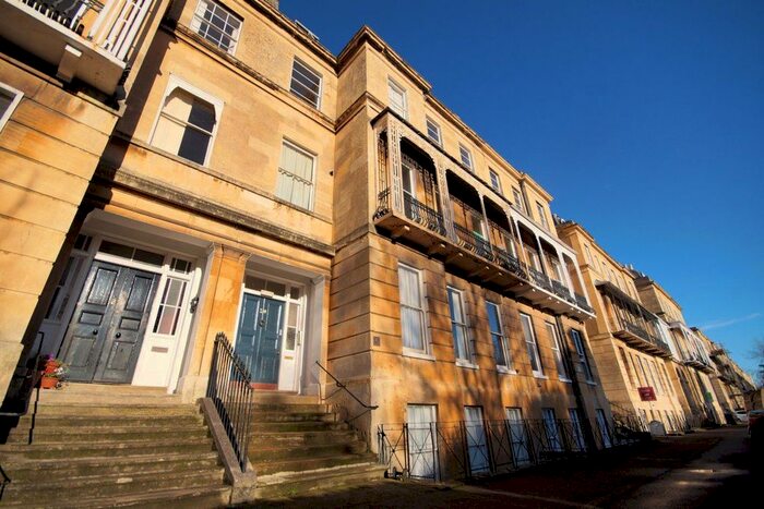 1 Bedroom Flat To Rent In Lansdown Place, Cheltenham GL50