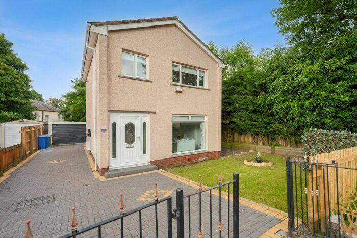 3 Bedroom Detached House For Sale In High Beeches, Carmunnock, Glasgow, G76