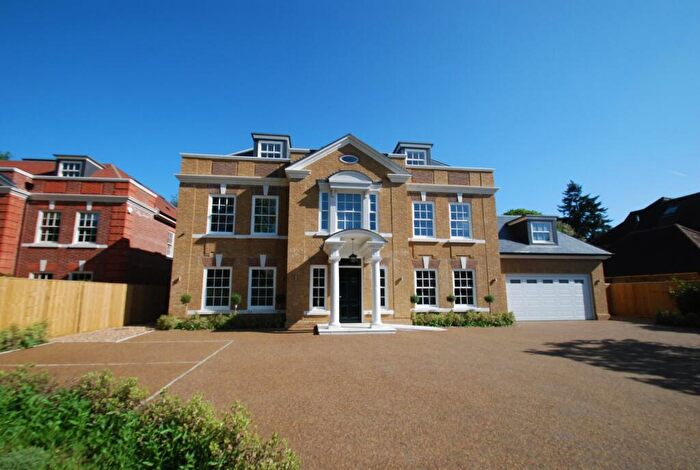 6 Bedroom Detached House To Rent In Gregories Road, Beaconsfield, Buckinghamshire, HP9
