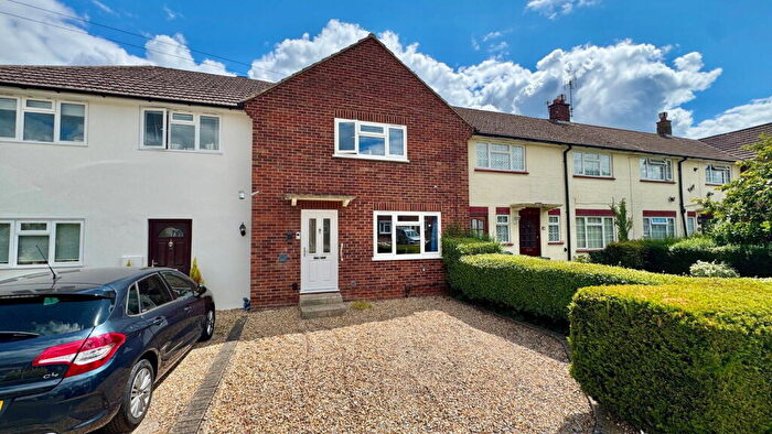 2 Bedroom Terraced House For Sale In Brummell Road, Newbury, RG14