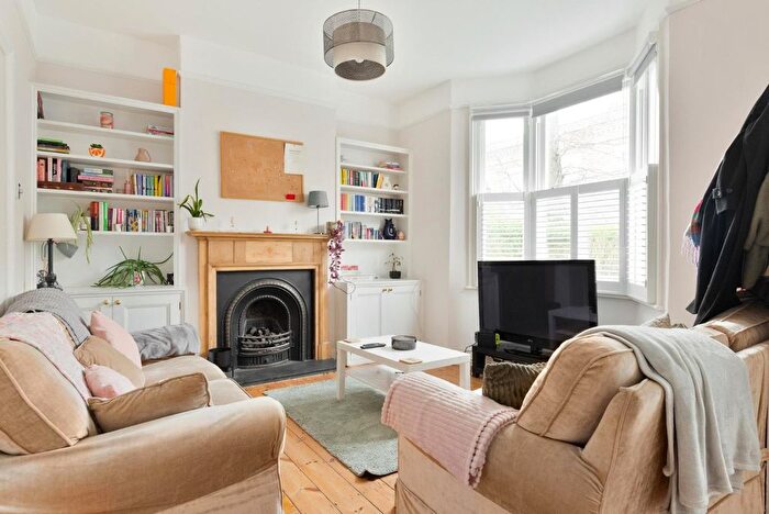 4 Bedroom Terraced House For Sale In Linom Road, Clapham North, SW4