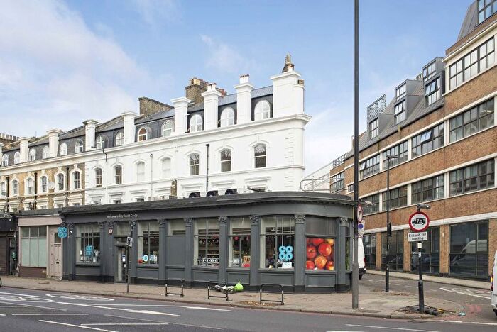 1 Bedroom Flat For Sale In City Road, London, EC1V