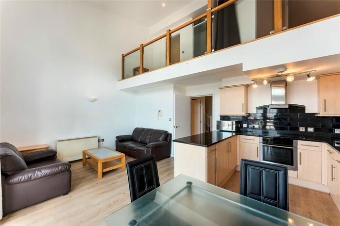 3 Bedroom Flat To Rent In Calderwood Street, London, SE18