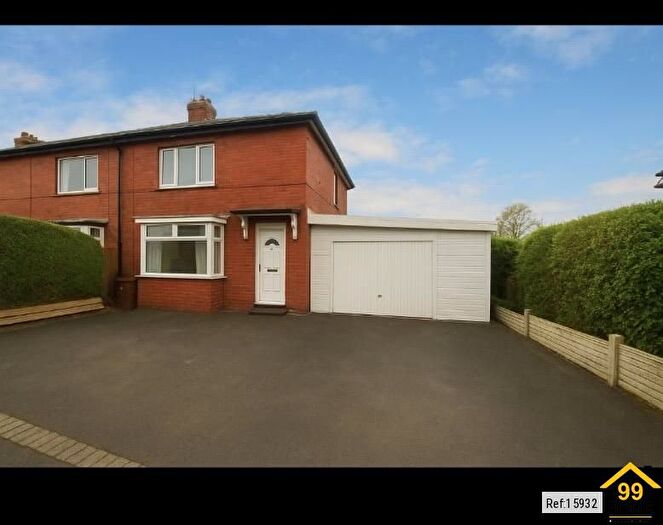 2 Bedroom End Terrace House For Sale In Lancaster Avenue, Stalybridge, Cheshire, SK15