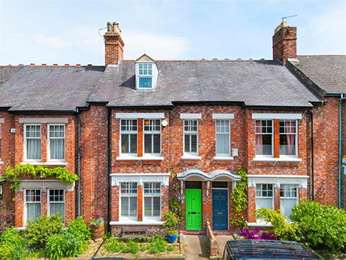 5 Bedroom Terraced House For Sale In Sidney Grove, Fenham, Newcastle Upon Tyne, NE4