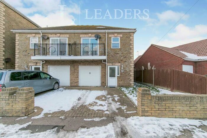 3 Bedroom Semi-Detached House To Rent In Barclay Square, Jaywick, Clacton-On-Sea, CO15