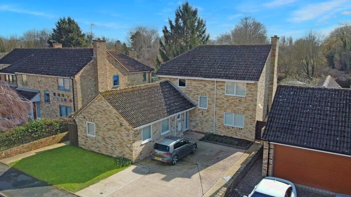 6 Bedroom Detached House For Sale In West Field, Abington, Cambridge, CB21