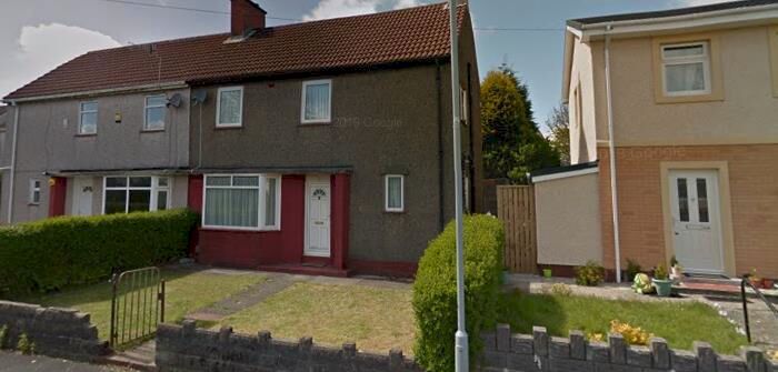 2 Bedroom House To Rent In Heol Trefor, Penlan, Swansea, SA5