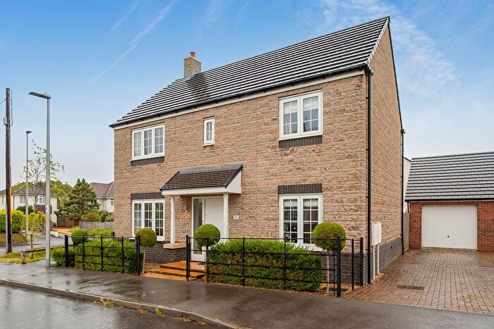 4 Bedroom Detached House For Sale In Brook Gardens, Langford, Bristol, BS40