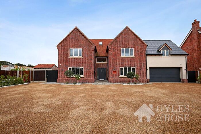 6 Bedroom Detached House For Sale In Waldingfield Road, Sudbury, CO10