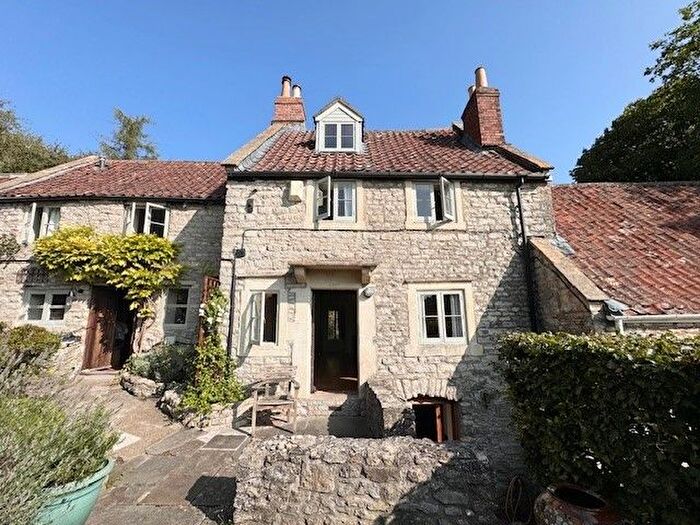 2 Bedroom Cottage To Rent In The Shallows, Saltford, Bristol, BS31