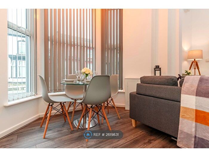 3 Bedroom Flat To Rent In Huntley Road, Liverpool, L6