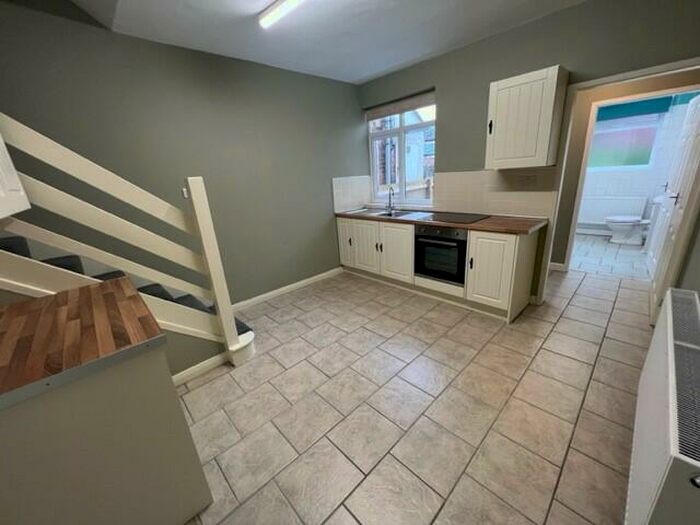 2 Bedroom Terraced House To Rent In Belvedere Road. Woodville, DE11