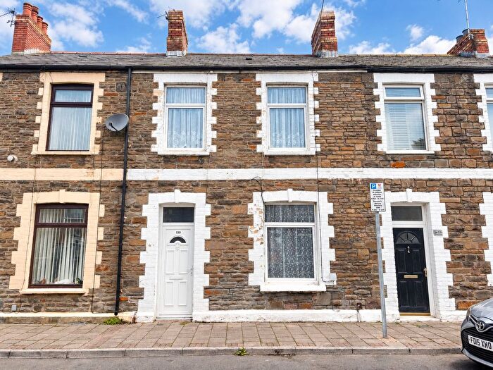 3 Bedroom Terraced House For Sale In Pearl Street, Cardiff, CF24