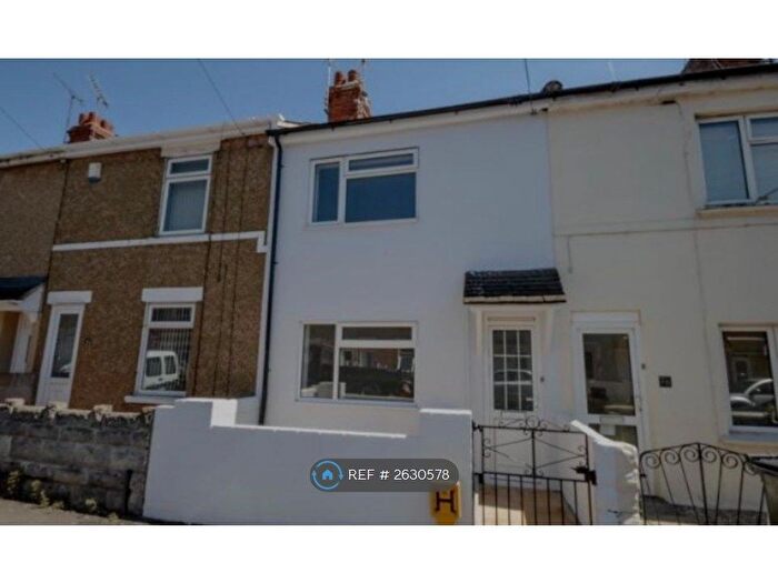2 Bedroom Terraced House To Rent In Omdurman Street, Swindon, SN2