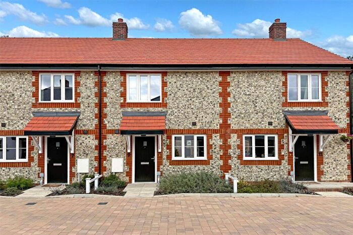 2 Bedroom Semi Detached House For Sale In Hidcote Lane, Angmering, West Sussex, BN16