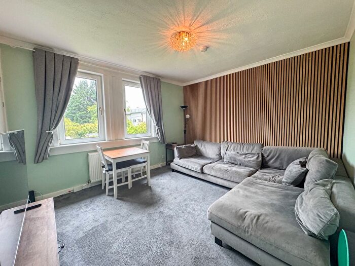 2 Bedroom Villa To Rent In Findlay Avenue, Lochend, Edinburgh, EH7