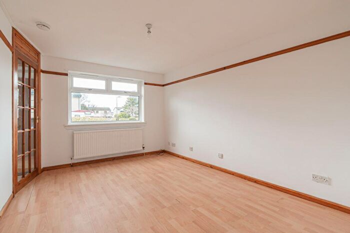 2 Bedroom Semi-Detached Villa For Sale In Echline Drive, South Queensferry, EH30