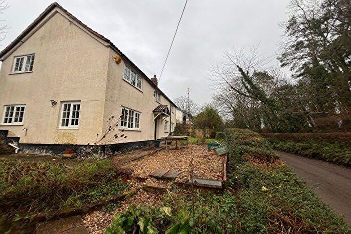 4 Bedroom Cottage To Rent In Woodmans Orchard, Talaton, Exeter, EX5