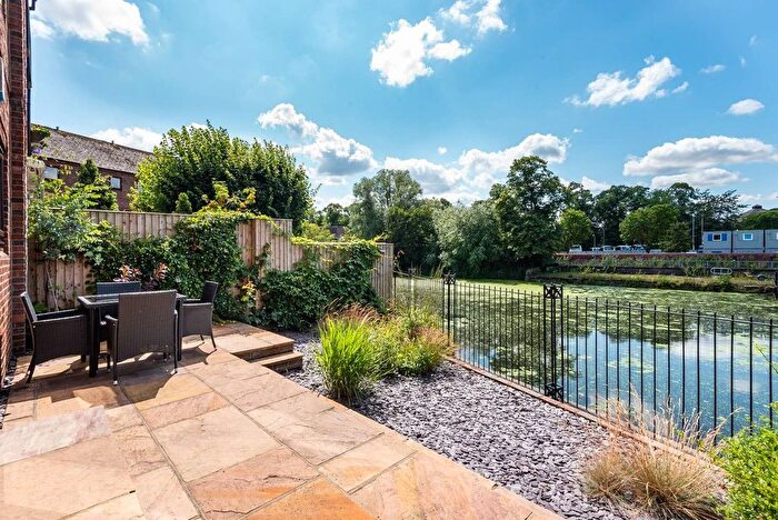 1 Bedroom Flat To Rent In Fewster Way, York, YO10