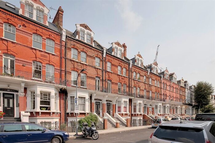 1 Bedroom Flat To Rent In Avonmore Road, West Kensington, W14