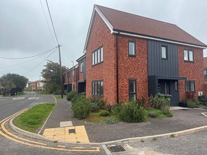 3 Bedroom Semi-Detached House To Rent In Lemanis Close, New Romney, TN28