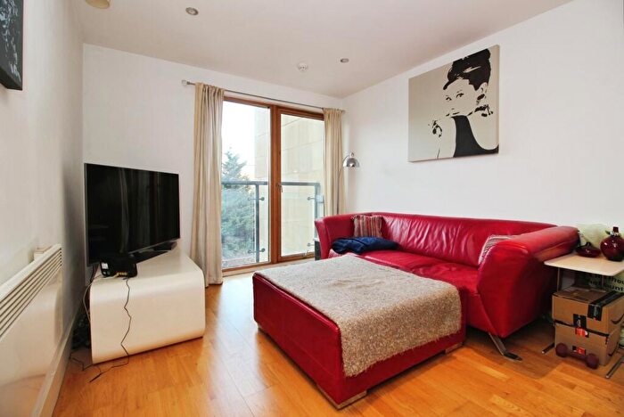 1 Bedroom Flat For Sale In Magellan House, Armouries Way, Leeds, West Yorkshire, LS10