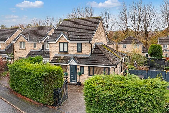 4 Bedroom Detached House For Sale In Mary Towneley Fold, Burnley, BB10