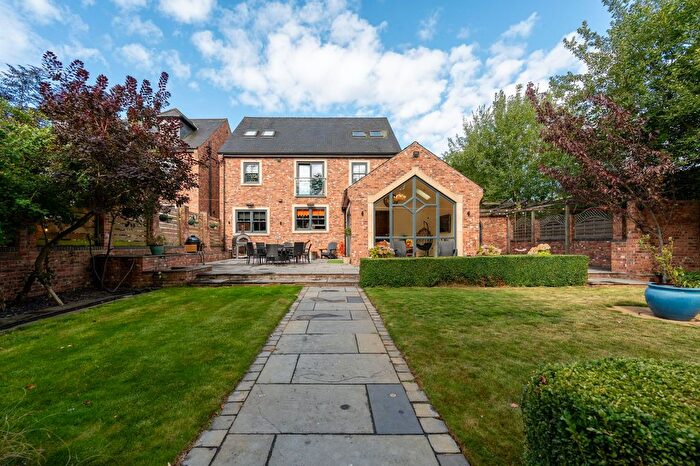 4 Bedroom Detached House For Sale In Ashbury Lane, Norton, S8