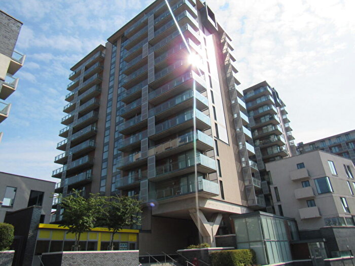 1 Bedroom Apartment To Rent In Spectrum, City Centre, M3