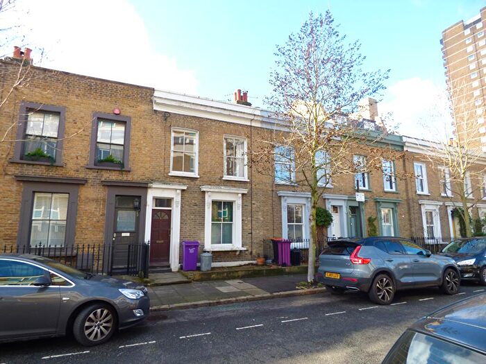 2 Bedroom Terraced House To Rent In Hewlett Road, Bow, London, E3