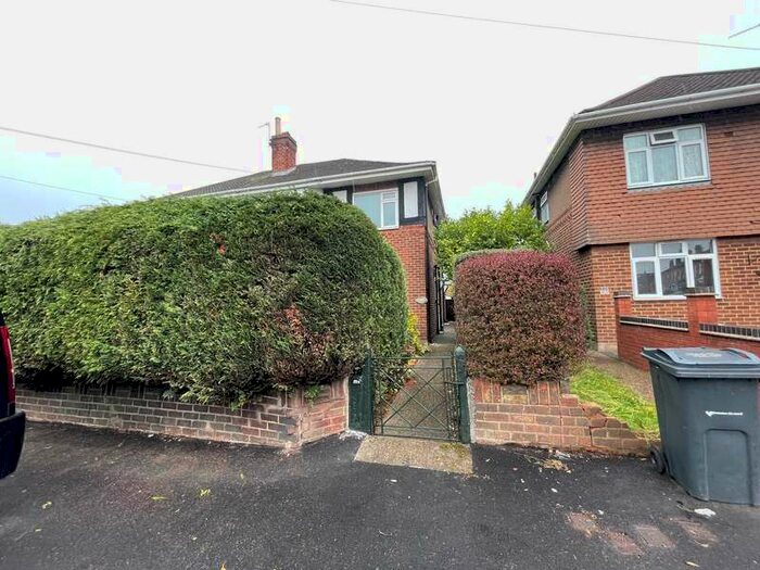 2 Bedroom Flat To Rent In Golden Hillock Road, Sparkhill, B11