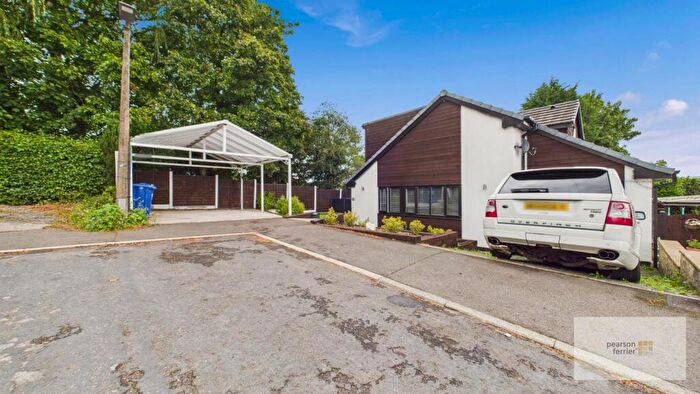 4 Bedroom Detached House For Sale In Layfield Close, Tottington, Bury, BL8