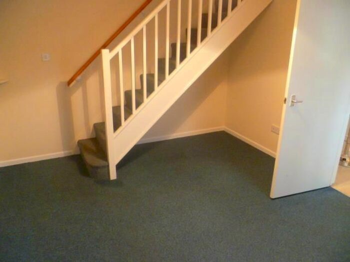 1 Bedroom Terraced House To Rent In Larkspur Close, Weymouth, Dorset, DT4