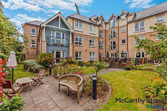 1 Bedroom Apartment For Sale In New Writtle Street, Chelmsford, CM2