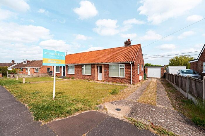 2 Bedroom Semi-Detached Bungalow For Sale In Northview Road, Norwich, NR5