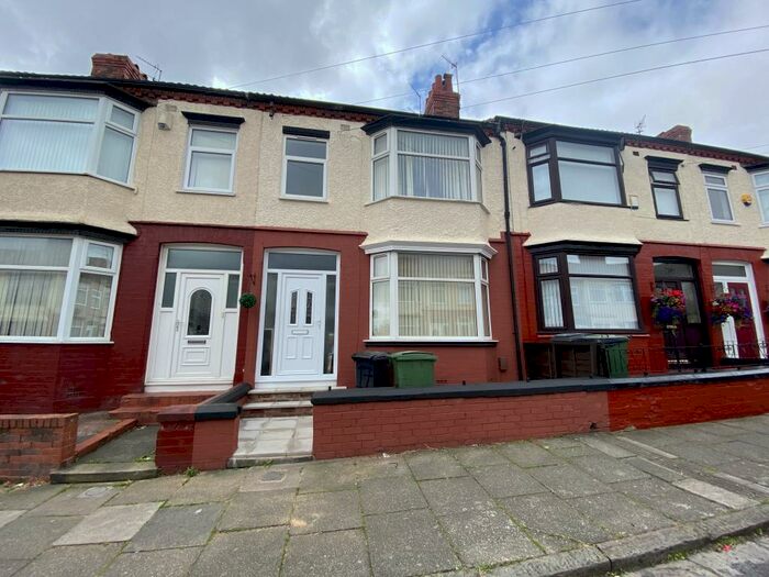 3 Bedroom House To Rent In Inglemere Road, Birkenhead, CH42