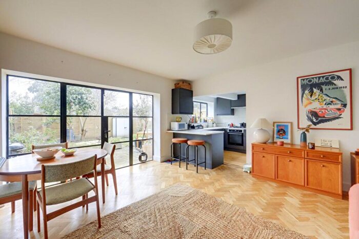 2 Bedroom Flat For Sale In Manor Park, Hither Green, London, SE13