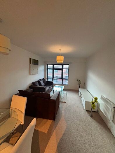 1 Bedroom Flat To Rent In Lion Court, Warstone Lane, Birmingham, West Midlands, B18