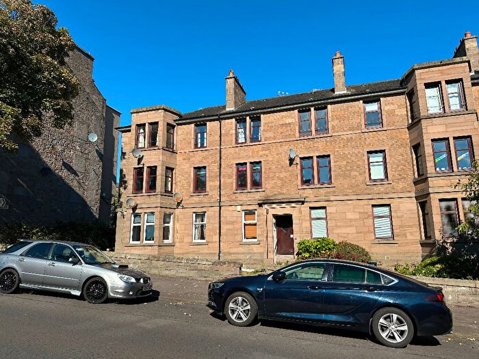 3 Bedroom Flat To Rent In Blackness Avenue, West End, Dundee, DD2